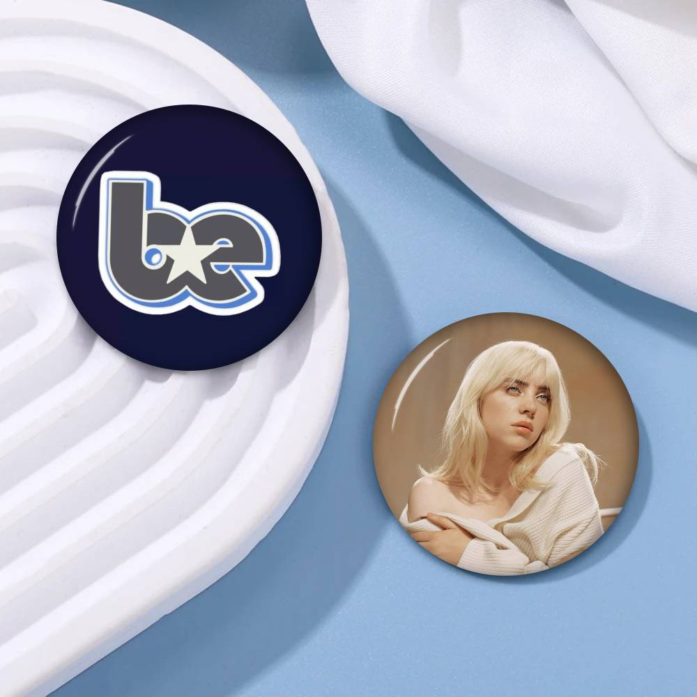Singer Billie Eilish Cartoon   - Gaming Console Buttons recension och pris
